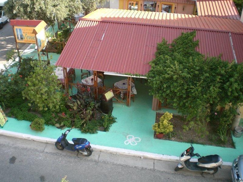 Hotel Venetia Ireo  Exterior foto
